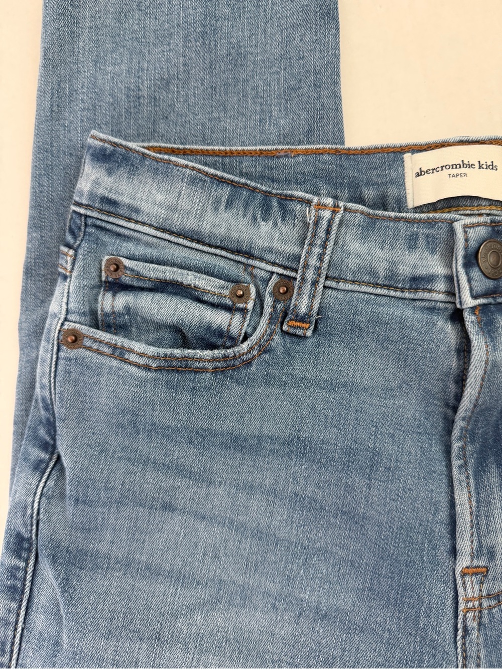 Abercrombie Kids Jeans Boys 11/12 Long Denim Taper Casual Preppy Pant - Picture 6 of 13